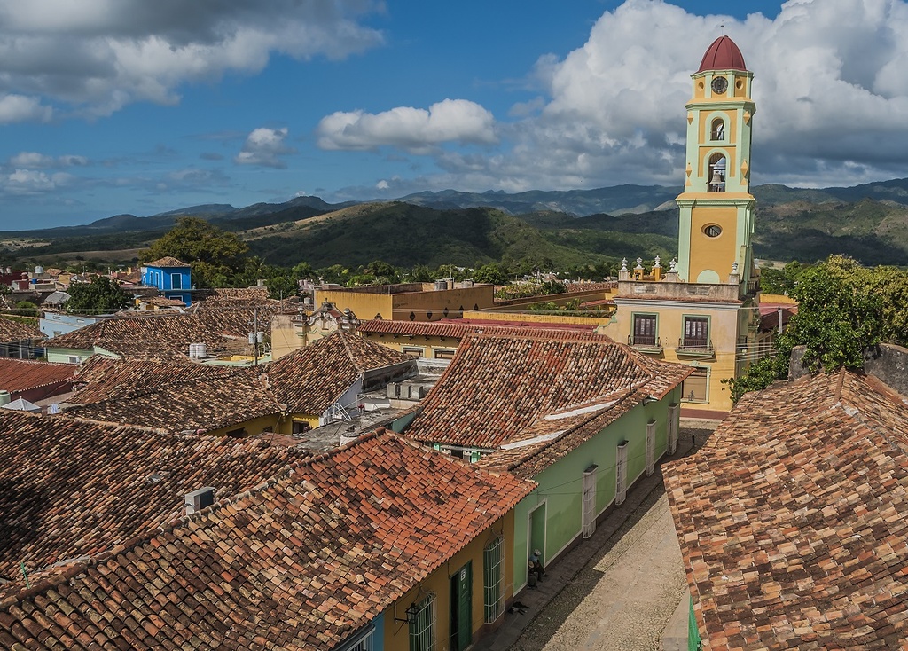 TRINIDAD DETENIDA EN EL TIEMPO