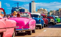 CITY TOUR CON ALMUERZO Y AUTOS ANTIGUOS (2 HRS) desde Hoteles de Habana Moderna